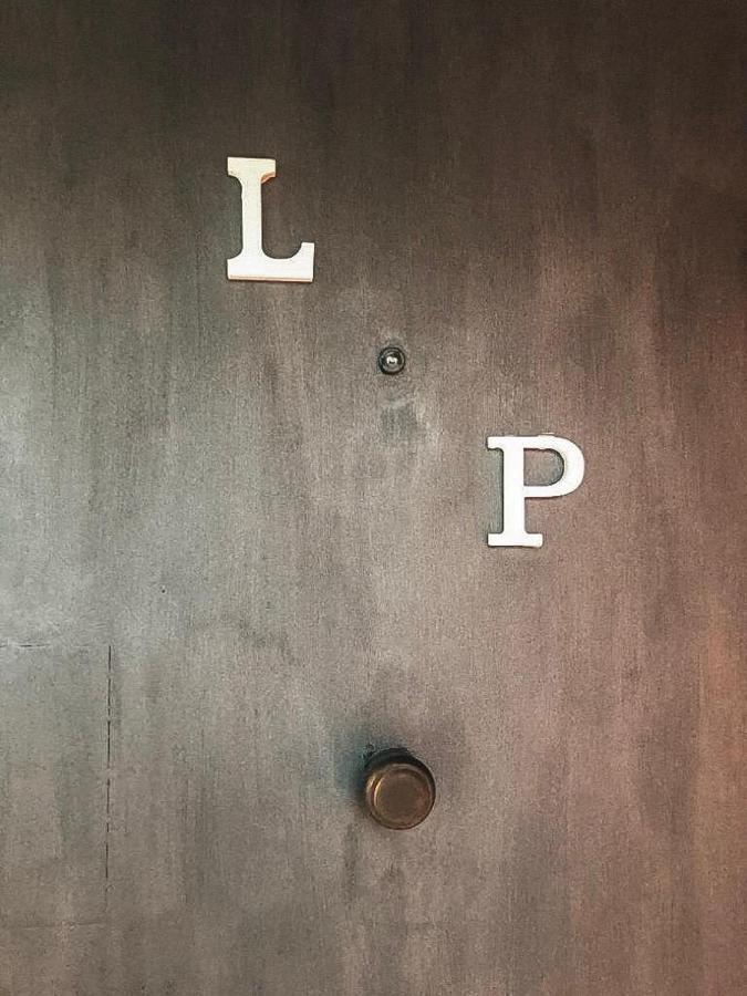 شقة Bed & Breakfast Lipi يوتْسْوولْ المظهر الخارجي الصورة